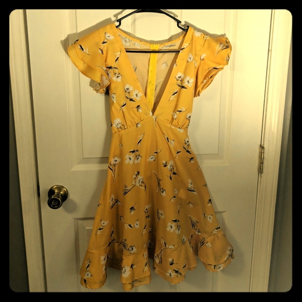 Yellow dress